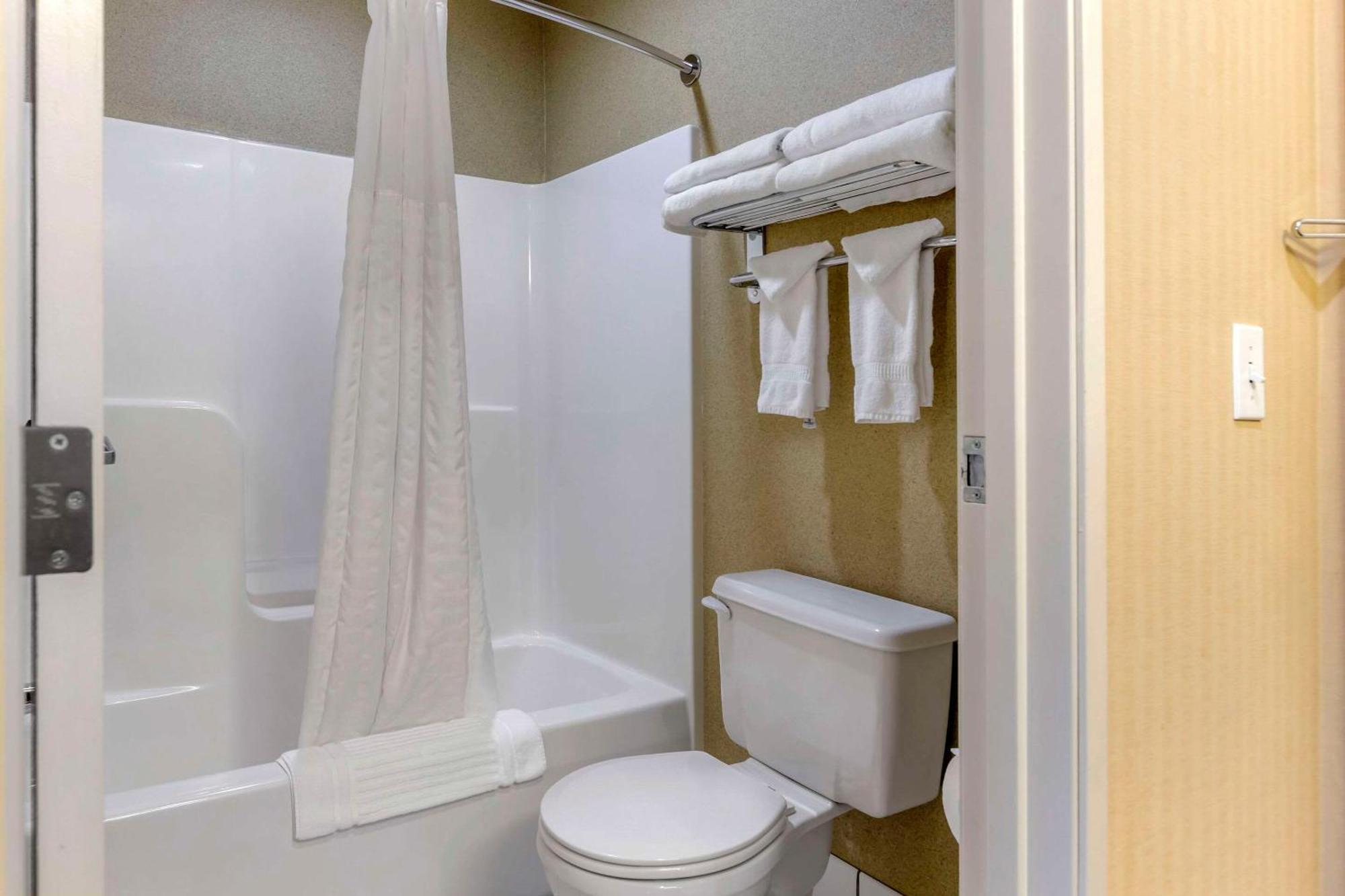 Comfort Inn Traverse City Esterno foto