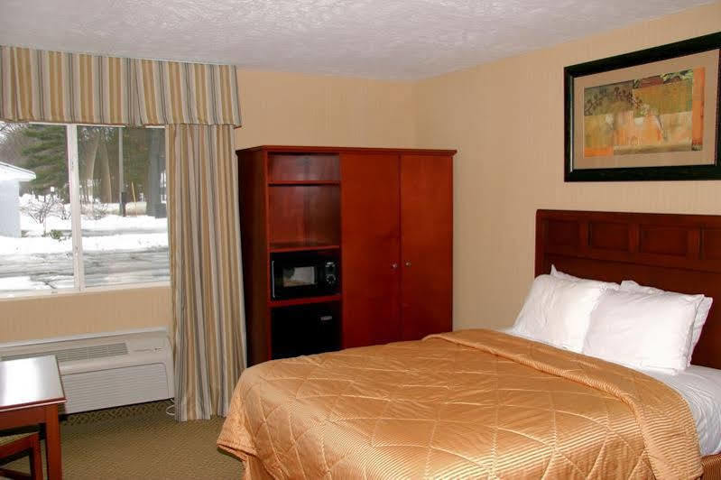 Comfort Inn Traverse City Esterno foto