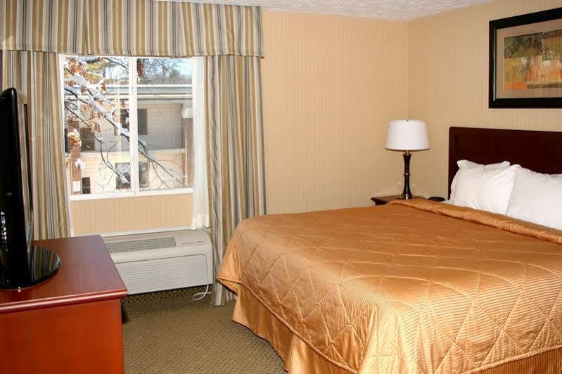 Comfort Inn Traverse City Esterno foto